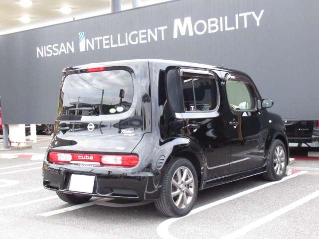 キューブ １．５　ライダー　メモリーナビ・ドライブレコーダー・ＥＴＣ・　フルオートエアコン　助手席エアバッグ　ナビＴＶ　ＡＷ　インテリキー　ＥＴＣ　アイドリングストップ　パワーウィンドウ　ドライブレコーダー　キーレス　盗難防止システム　記録簿　パワーステアリング　ＡＢＳ（2枚目）