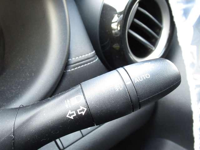 キックス １．２　Ｘ　（ｅ－ＰＯＷＥＲ）　メモリーナビ・アラウンドビューモニター・　ナビ＆ＴＶ　追従クルコン　スマートキー　ＬＥＤヘッド　レーンアシスト　パワーステアリング　盗難防止システム　ドライブレコーダー　ＥＴＣ　整備記録簿有　メモリーナビ　サイドエアバッグ　アルミ　ＡＡＣ（7枚目）