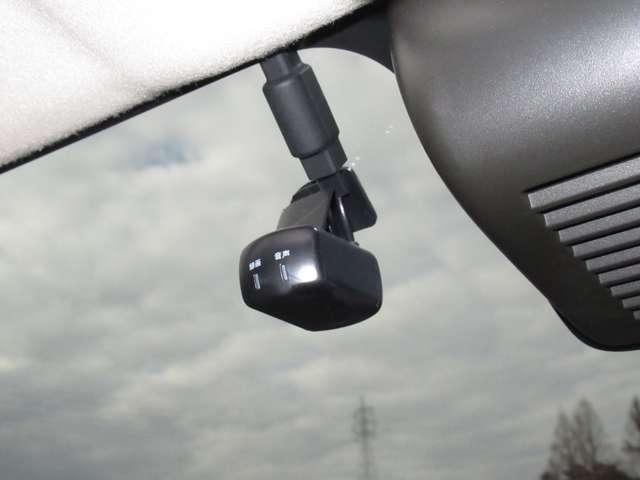 �������̎��̃h���C�u���R�[�_�[���ځI���̂����^�]�̏؋��ɂ��Ȃ�܂���