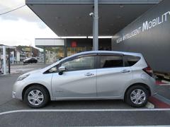 �轵������������������٤ΰ١����٤ߤ�ĺ�פ��Ƥ���ޤ����ĶȻ��֤ϣ����������������������ޤǤȤʤ�ޤ��Τǡ����ͤΤ���Ź����Ϣ���򿴤�ꤪ�Ԥ����Ƥ���ޤ��� 3