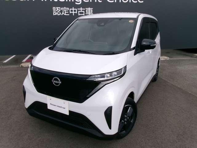 サクラ X 試乗車アップ車・9インチ純正ナビ ワンセグ LEDヘッドライト インテリジェントキー 盗難防止システム 試乗車 エアバッグ 車線逸脱警報 エアコン サイドカーテンエアバック 記録簿 アルミホイール ABS キーレス メモリーナビ(7枚目)