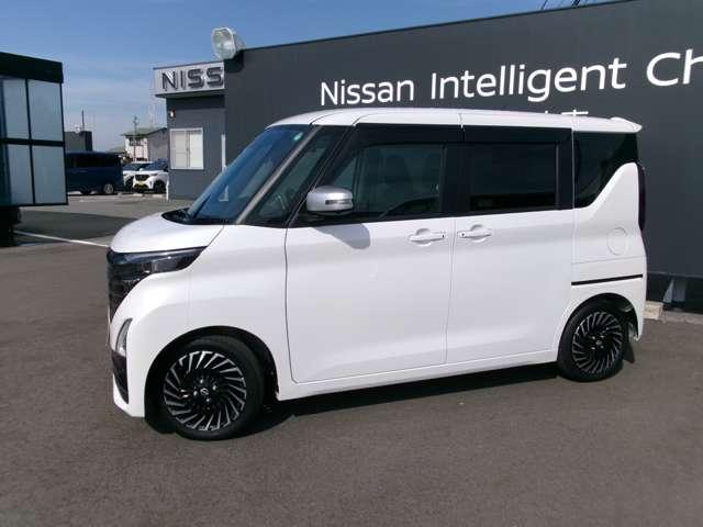 ルークス ６６０　ハイウェイスターＧターボ　アーバンクロム　プロパイロット　エディション　試乗車アップ車・９インチ純正ナビ・全方位　インテリジェントキー　アルミホイール　記録簿　レーダークルーズコントロール　セキュリティ　ＬＥＤヘッドライト　アイドリングストップ　レーンキープアシスト　メモリーナビ　エアコン　エアバッグ　キーレス（9枚目）