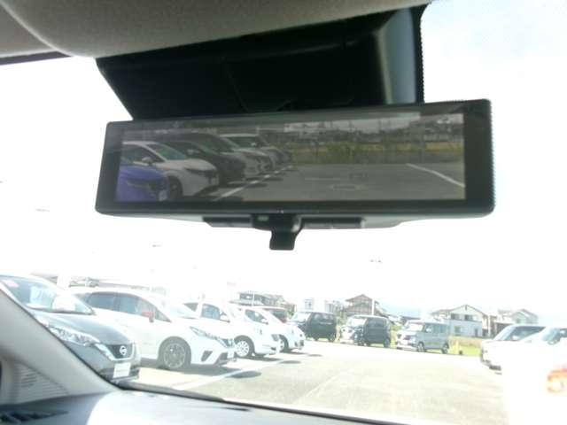 オーラ １．２　Ｇ　試乗車アップ車・９インチメーカーナビ・全　自動（被害軽減）ブレーキ　試乗車アップ　ＬＥＤ　ＬＫＡ　ＥＴＣ　カーテンエアバッグ　イモビライザー　アルミホイール　インテリジェントキー　パワーウィンドウ　フルオートエアコン　キーレスエントリー（12枚目）