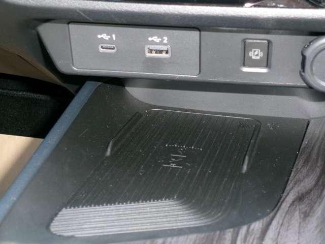 オーラ １．２　Ｇ　試乗車アップ車・９インチメーカーナビ・全　自動（被害軽減）ブレーキ　試乗車アップ　ＬＥＤ　ＬＫＡ　ＥＴＣ　カーテンエアバッグ　イモビライザー　アルミホイール　インテリジェントキー　パワーウィンドウ　フルオートエアコン　キーレスエントリー（14枚目）