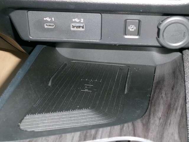 オーラ １．２　Ｇ　試乗車アップ車・９インチメーカーナビ・全　自動（被害軽減）ブレーキ　試乗車アップ　ＬＥＤ　ＬＫＡ　ＥＴＣ　カーテンエアバッグ　イモビライザー　アルミホイール　インテリジェントキー　パワーウィンドウ　フルオートエアコン　キーレスエントリー（14枚目）