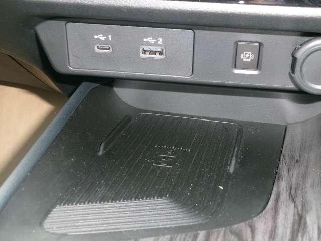 オーラ １．２　Ｇ　レザーエディション　試乗車アップ車・９インチメーカーナビ・全　追突防止　レーダークルーズ　車線逸脱警報装置　ＬＥＤ　盗難防止　記録簿　ＥＴＣ　インテリジェントキー　メモリーナビゲーション　ＡＷ　キーレスエントリー　オートエアコン　展示試乗車ＵＰ　ＡＢＳ　ＩＳＳ（14枚目）