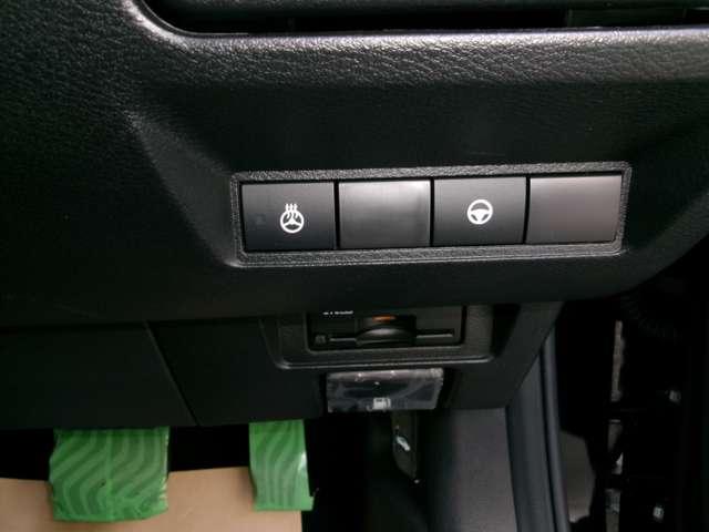 オーラ １．２　Ｇ　レザーエディション　試乗車アップ車・９インチメーカーナビ・全　追突防止　レーダークルーズ　車線逸脱警報装置　ＬＥＤ　盗難防止　記録簿　ＥＴＣ　インテリジェントキー　メモリーナビゲーション　ＡＷ　キーレスエントリー　オートエアコン　展示試乗車ＵＰ　ＡＢＳ　ＩＳＳ（18枚目）