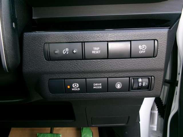 サクラ X 試乗車アップ車・9インチ純正ナビ・バック アラウンドヴューモニター 運転席エアバック AAC LEDヘッドランプ 試乗車 スマートキー レーンアシスト 盗難防止システム ドラレコ キーレスエントリー パワーステアリング アルミホイール ABS(18枚目)