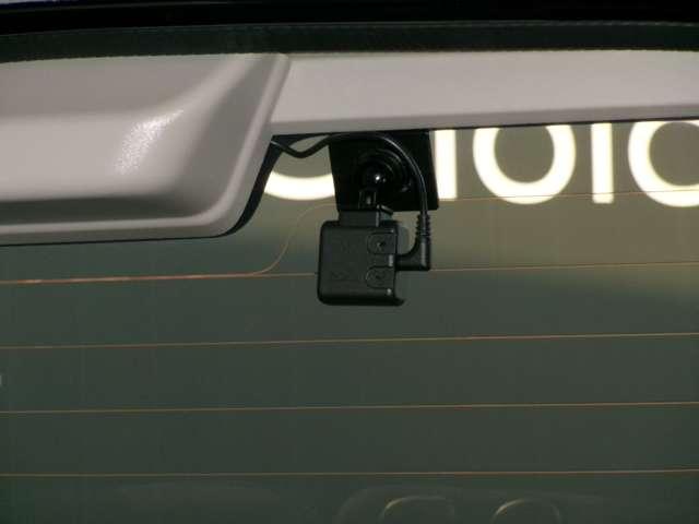 セレナ １．２　ｅ－ＰＯＷＥＲ　ハイウェイスター　Ｖ　１オーナー・１０インチ純正ナビ・全方位モニ　３６０°カメラ　エマジェンシーブレーキ　１オナ　スマキー　ＬＥＤ　レーンアシスト　点検記録簿付　ＥＴＣ　ドラレコ　Ａストップ　イモビ　サイドカーテンエアバック　フルオートエアコン　アルミホイール（15枚目）