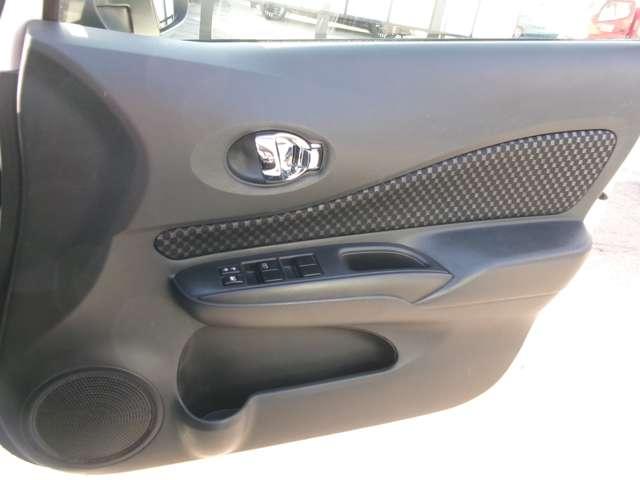 ノート 1.2 X ライダー 1オーナー・純正ナビ アイドルストップ ワンオーナー車 記録簿 ABS キーレス メモリーナビ エアバック パワーステアリング スマートキー&プッシュスタート エアコン パワーウィンドウ 盗難防止システム 助手席エアバック(15枚目)