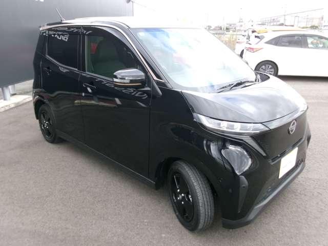 サクラ X 90周年記念車 試乗車アップ車・9インチ純正ナビ・全方位 LEDヘッドランプ 全方位M アルミホイール インテリジェントキー ドライブレコーダー メモリーナビ 車線逸脱警報 エマージェンシブレーキ(6枚目)