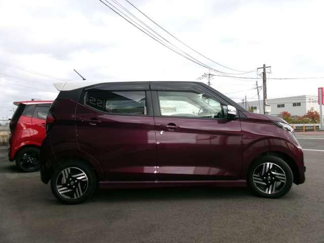 デイズ 660 ハイウェイスターX 試乗車アップ車・9インチ純正ナビ・全方位 ブレーキサポート 全周囲カメラ LED イモビライザー インテリジェントキー レーンキープ ナビTV アイドリングストップ オートエアコン デュアルエアバッグ 記録簿 アルミホイール メモリーナビ(5枚目)