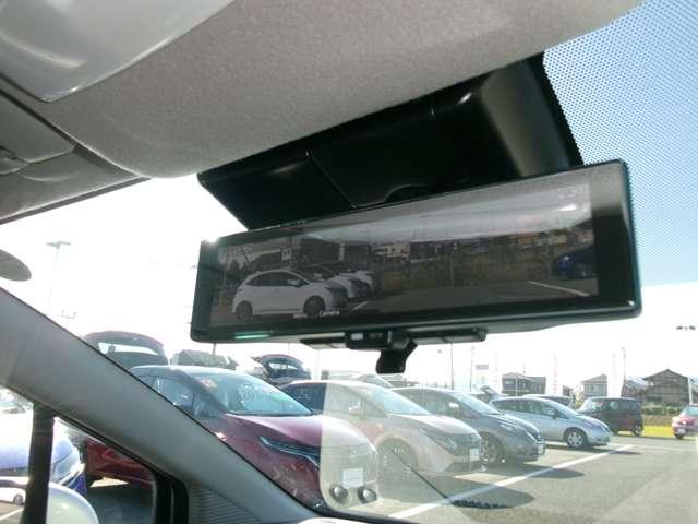 ノート １．２　Ｘ　試乗車アップ車・９インチ純正ナビ・全方位　衝突被害軽減ブレ－キ　全方位カメラ　ＬＥＤヘッドライト　レーンアシスト　インテリジェントキー　アイドリングストップ　整備記録簿　盗難防止システム　ワンセグＴＶ　ＴＶナビ　サイドカーテンエアバック（12枚目）