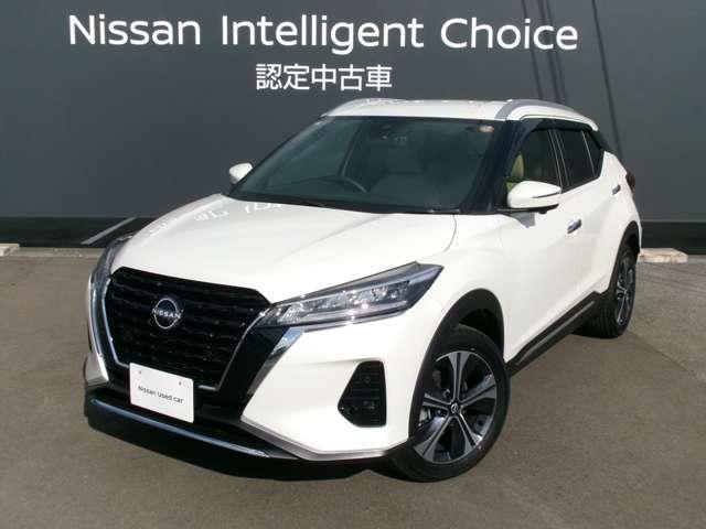 キックス １．２　Ｘ　ツートーン　インテリアエディション　（ｅ－ＰＯＷＥＲ）　試乗車アップ車・９インチ純正ナビ・全方位　レーダークルーズ　被害軽減ブレーキ　ＬＥＤヘッドライト　アラウンドビューモニター　インテリジェントキー　ドラレコ　アイドリングストップ　ＥＴＣ　メモリ－ナビ　エアコン　パワステ　キーレス　ＡＢＳ（7枚目）