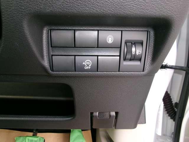 デイズ 660 S 試乗車アップ車・9インチ純正ナビ 運転席エアバッグ i-STOP Bカメラ 車線逸脱防止 助手席エアバッグ キーレスエントリーシステム 記録簿有り カーテンエアバック エアコン PW PS ABS サポカー セキュリティー(13枚目)