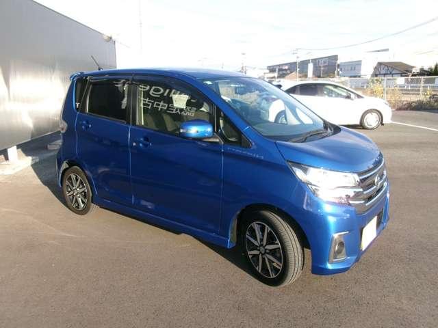 デイズ 660 ハイウェイスターGターボ 1オーナー・パナソニックナビCN-RS02WD 誤発進抑制 点検記録簿 アイスト 運転席エアバッグ スマキー ナビTV ワンオーナー ワンセグ セキュリティーアラーム エアコン ABS パワステ キーレスエントリー 助手席エアバック メモリーナビ(6枚目)