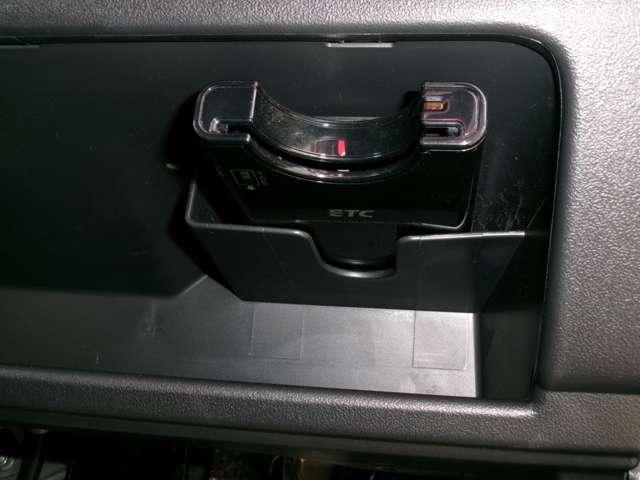 タント ６６０　カスタム　ＲＳ　Ｐａｎａｓｏｎｉｃ　ＣＮ－ＲＥ０３Ｄ装備・バックカメラ・フ　ＥＴＣ付　リア左側パワースライドドア　セキュリティ　運転席助手席エアバッグ　ＴＶナビ　インテリジェントキー　ＡＵＴＯエアコン　リモコンキー　ＡＷ　メモリナビ　ＰＳ　パワーウインド　運転席エアバック（14枚目）