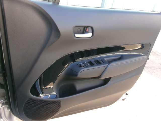 アクア 1.5 Z 1オーナー・10・5インチトヨタ純正T-Connec LEDヘッドライト スマートキー イモビライザー アルミホイール オートクルーズコントロール 点検記録簿 エアコン ナビ&TV カーテンエアバッグ ETC キーレス パワーウインドウ ABS Bカメ(18枚目)