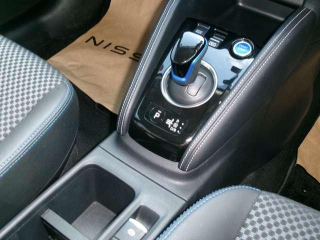 キックス １．２　Ｘ　（ｅ－ＰＯＷＥＲ）　１オーナー・９インチメーカーナビ・全方位モ　ナビ＆ＴＶ　ワンオ－ナ－車　追従クルコン　スマートキー　ＬＥＤヘッド　レーンアシスト　パワーステアリング　盗難防止システム　ドライブレコーダー　ＥＴＣ　整備記録簿有　メモリーナビ　サイドエアバッグ（17枚目）