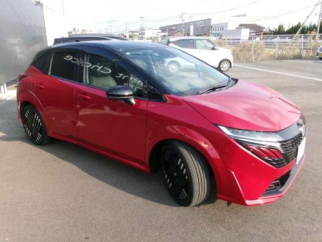 オーラ 1.2 G レザーエディション 試乗車アップ車・9インチメーカーナビ・プ 追突防止 レーダークルーズ 車線逸脱警報装置 LED 盗難防止 記録簿 ETC インテリジェントキー メモリーナビゲーション AW キーレスエントリー オートエアコン 展示試乗車UP ABS ISS(6枚目)