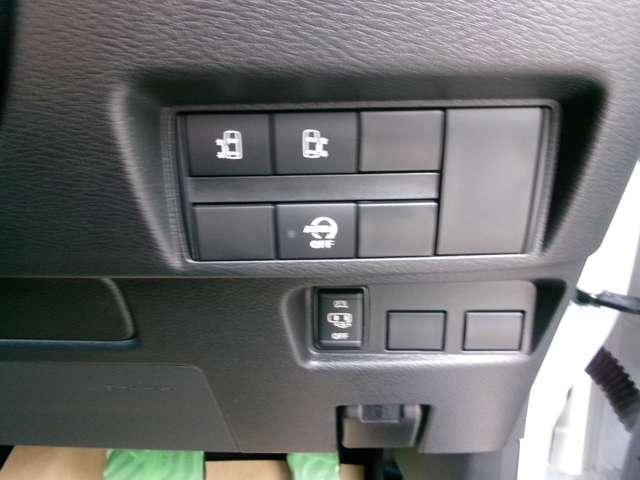 ルークス 660 ハイウェイスターGターボ アーバンクロム プロパイロット エディション 試乗車アップ車・9インチ純正ナビ・全方位 インテリジェントキー アルミホイール 記録簿 レーダークルーズコントロール セキュリティ LEDヘッドライト アイドリングストップ レーンキープアシスト メモリーナビ エアコン エアバッグ キーレス(17枚目)