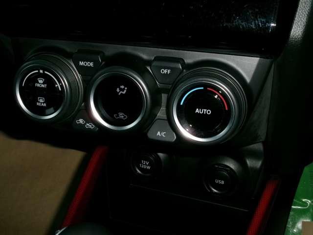 �I�[�g�G�A�R���ł��̂ŉ��x��ݒ肷��Ǝ����ŕ��ʂƉ��x�𒲐����Ă����̂ň�N�����K�ɂ������܂��B