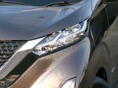 �إåɥ饤�Ȥϣ̣ţĤʤΤǤȤƤ����뤯�������ϰϤ˾Ȥ餷�Ƥ���ޤ�����֤α�ž�ΰ�������Ƥ���ޤ��� 3