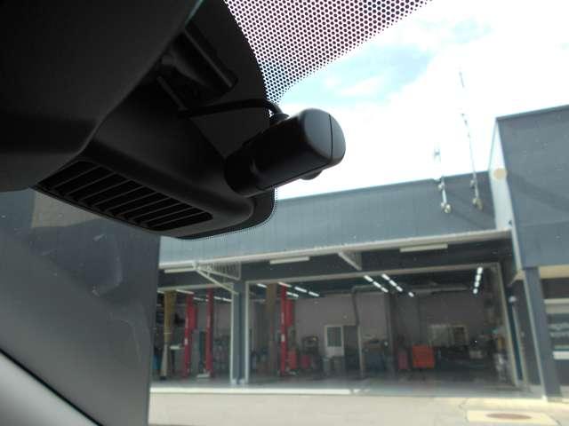デイズ 660 ハイウェイスターGターボ プロパイロット エディション 大画面メモリーナビゲーション(9枚目)