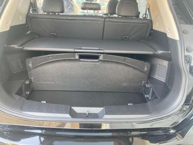 仕切りボードに早変わりしますので、荷崩れも安心です。