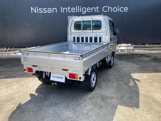 ＮＴ１００クリッパートラック ６６０　ＤＸ　４ＷＤ　エアコン　４ＷＤ　５速ミッション　オートライ（2枚目）
