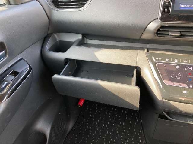 ルークス ６６０　ハイウェイスターＸ　ナビゲーション　アラウンドビューモニター（11枚目）