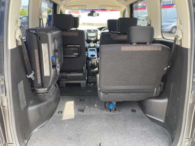 セレナ 2.0 ハイウェイスター Vエアロモード+Safety S-HYBRID ナビアラウンドビューモニターETC(14枚目)