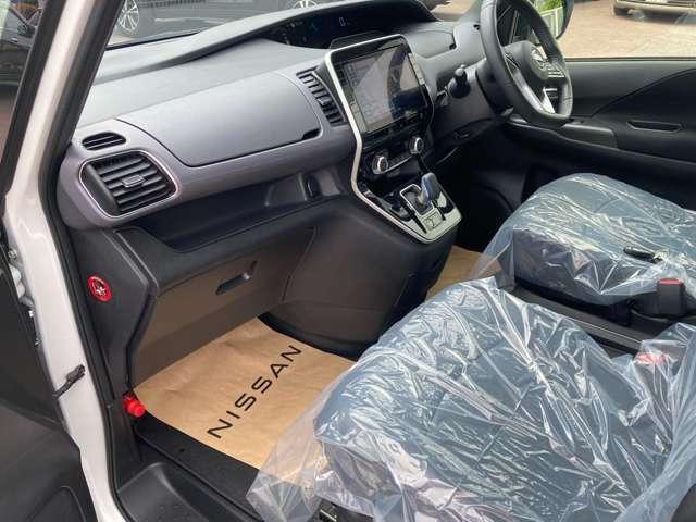 セレナ 1.2 e-POWER ハイウェイスター ナビアラウンドビューモニタードラレコ(6枚目)