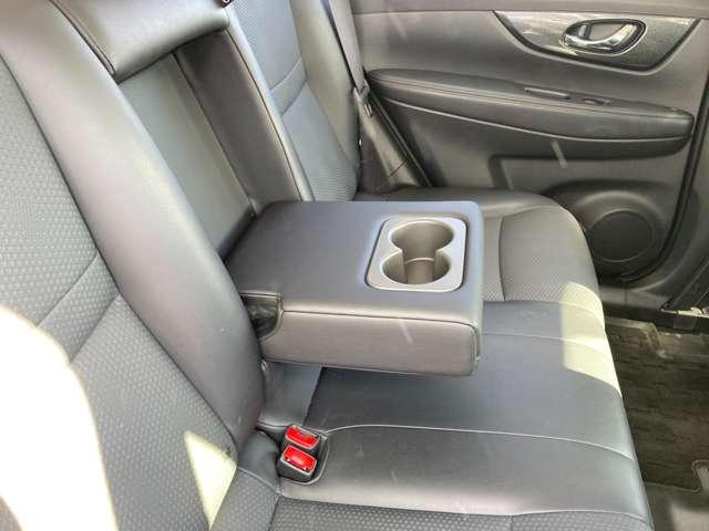 エクストレイル 2.0 20Xtt エマージェンシーブレーキパッケージ 2列車 4WD(7枚目)