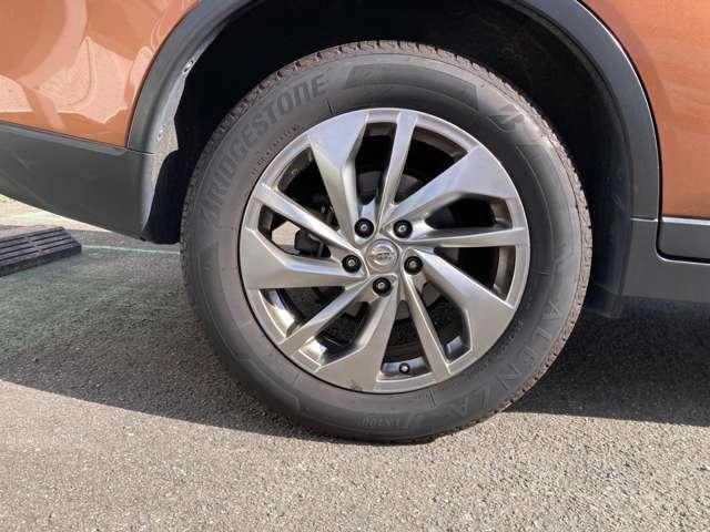 エクストレイル 2.0 20Xtt エマージェンシーブレーキパッケージ 2列車 4WD(10枚目)