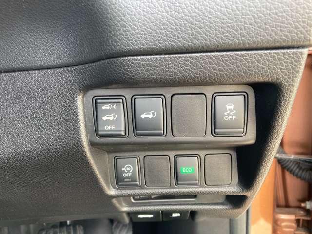 エクストレイル 2.0 20Xtt エマージェンシーブレーキパッケージ 2列車 4WD(14枚目)