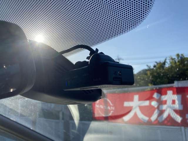 セレナ １．２　ｅ－ＰＯＷＥＲ　ハイウェイスター　ナビアラウンドビューモニタードラレコ（11枚目）