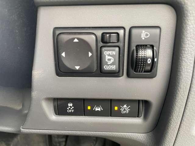 ＮＶ２００バネットバン １．６　ＤＸ　ナビＴＶ　インテリジェントエマージェンシーブレーキ　車線逸脱　点検記録簿　メモリーナビ　パワーステアリング　エアバック　マニュアルエアコン　ナビＴＶ　ＡＢＳ　ワンセグ　キーフリー　フロントパワーウインドウ（14枚目）