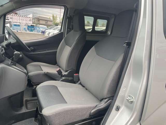 ＮＶ２００バネットバン １．６　ＤＸ　ナビＴＶ　インテリジェントエマージェンシーブレーキ　車線逸脱　点検記録簿　メモリーナビ　パワーステアリング　エアバック　マニュアルエアコン　ナビＴＶ　ＡＢＳ　ワンセグ　キーフリー　フロントパワーウインドウ（18枚目）