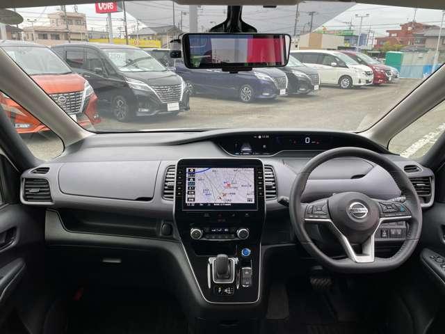 セレナ 1.2 e-POWER ハイウェイスター V 純正ナビTV プロパイロット 360°カメラ エマジェンシーブレーキ 1オナ スマキー バックカメラ LED レーンアシスト ETC ドラレコ イモビ サイドカーテンエアバック フルオートエアコン アルミホイール エアバック(4枚目)