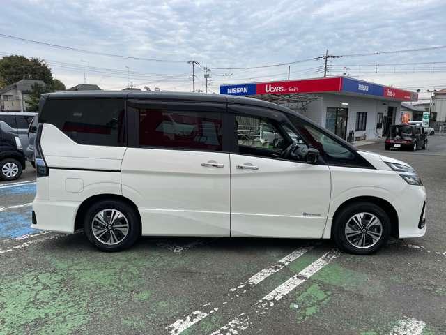 セレナ 1.2 e-POWER ハイウェイスター V 純正ナビTV プロパイロット 360°カメラ エマジェンシーブレーキ 1オナ スマキー バックカメラ LED レーンアシスト ETC ドラレコ イモビ サイドカーテンエアバック フルオートエアコン アルミホイール エアバック(5枚目)