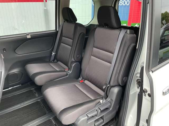 セレナ 1.2 e-POWER ハイウェイスター V 純正ナビTV プロパイロット 360°カメラ エマジェンシーブレーキ 1オナ スマキー バックカメラ LED レーンアシスト ETC ドラレコ イモビ サイドカーテンエアバック フルオートエアコン アルミホイール エアバック(18枚目)