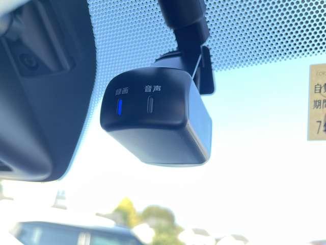 デイズ 660 ハイウェイスターGターボ プロパイロット エディション 純正ナビTV アラウンドビューモニター アルミ イモビ エアバック ETC車載器 LEDヘッドライト レーダークルーズ インテリジェントキー レーンアシスト キーレス ドライブレコーダー サイドカメラ アイドリングストップ エアコン ABS(6枚目)