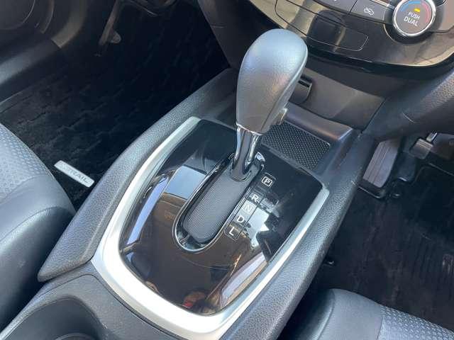 エクストレイル ２．０　２０Ｘ　ハイブリッド　エマージェンシーブレーキパッケージ　４ＷＤ　純正ナビＴＶ　バックカメラ　ワンオーナ－　ナビ＆ＴＶ　キーレスエントリー　エアコン　パワーステアリング　メモリナビ　ＡＷ　スマ－トキ－　盗難防止装置　ＥＴＣ車載器　ＬＥＤヘッドランプ　ワンセグ　パートタイム４ＷＤ　エアバッグ（9枚目）