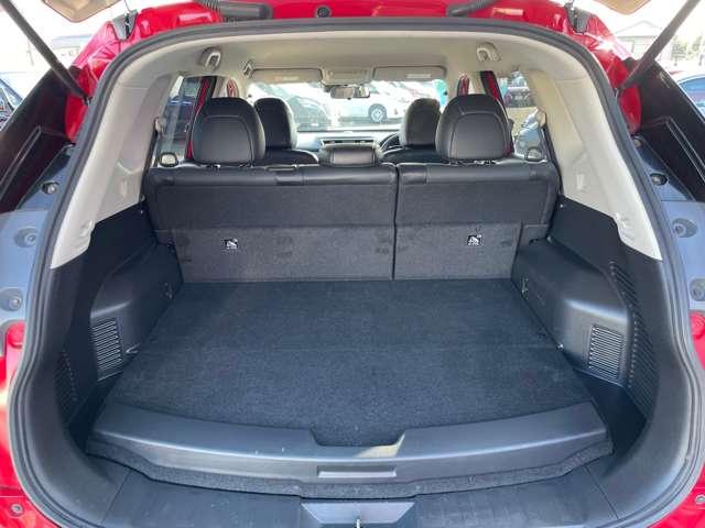 エクストレイル ２．０　２０Ｘ　ハイブリッド　エマージェンシーブレーキパッケージ　４ＷＤ　純正ナビＴＶ　バックカメラ　ワンオーナ－　ナビ＆ＴＶ　キーレスエントリー　エアコン　パワーステアリング　メモリナビ　ＡＷ　スマ－トキ－　盗難防止装置　ＥＴＣ車載器　ＬＥＤヘッドランプ　ワンセグ　パートタイム４ＷＤ　エアバッグ（18枚目）