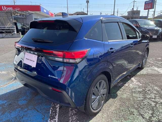 ノート 1.2 X 純正ナビTV アラウンドビューモニター リアカメラ 衝突被害軽減ブレ-キ 全方位カメラ ETC付 LEDヘッドライト レーンアシスト インテリジェントキー ワンオーナー ドラレコ 盗難防止システム ワンセグTV TVナビ サイドカメラ(7枚目)