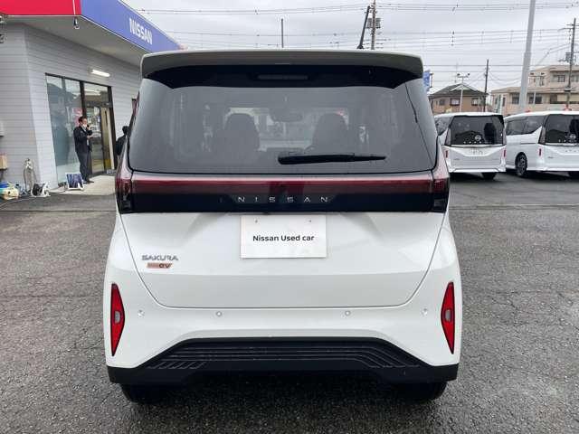 サクラ Ｇ　純正ナビＴＶ　プロパイロット　アラウンドビュ　展示試乗車ＵＰ　ワンオーナ　踏み間違い防止アシスト　ＬＥＤヘッドランプ　スマートキー　禁煙車使用　ＬＤＷ　盗難防止システム　オートエアコン　ＥＴＣ　バックカメラ　ＡＢＳ　ナビＴＶ（3枚目）