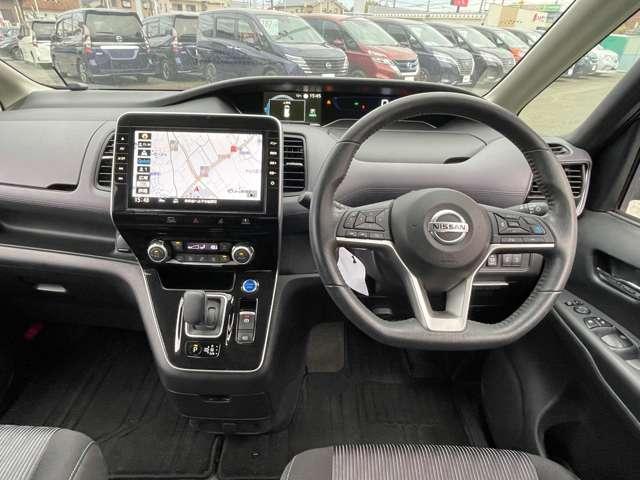 セレナ 1.2 e-POWER ハイウェイスター V 純正ナビTV 後席モニター プロパイロット 360°カメラ エマジェンシーブレーキ 1オナ スマキー バックカメラ LED レーンアシスト ETC ドラレコ イモビ サイドカーテンエアバック フルオートエアコン アルミホイール エアバック(4枚目)