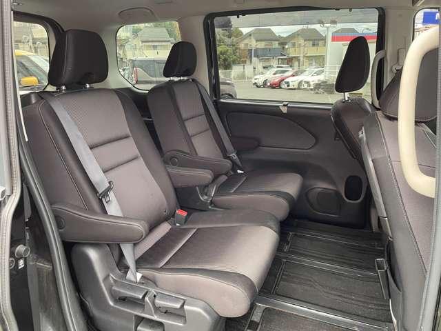 セレナ 1.2 e-POWER ハイウェイスター V 純正ナビTV 後席モニター プロパイロット 360°カメラ エマジェンシーブレーキ 1オナ スマキー バックカメラ LED レーンアシスト ETC ドラレコ イモビ サイドカーテンエアバック フルオートエアコン アルミホイール エアバック(16枚目)