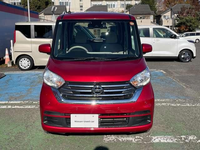 デイズルークス ６６０　Ｘ　純正ナビＴＶ　アラウンドビューモニター　プリクラッシュ　全周囲　アイドリングストップ機能　１オーナー車　Ｓキー　ナビＴＶ　イモビライザー　点検記録簿付　ＥＴＣ車載器　運転席エアバック　デュアルエアバッグ　バックカメラ　フルオートエアコン（2枚目）